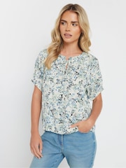 M&Co Petite Short Sleeve Boho Print Top - Imagen 1 de 5