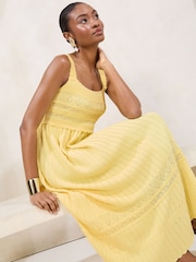 Lipsy Pointelle Stitch Scallop Summer Midi Knit Dress - Bild 2 von 4
