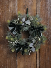 Laura Ashley Green 40cm Pussy WIllow Pre Lit Christmas Wreath - Image 2 of 5