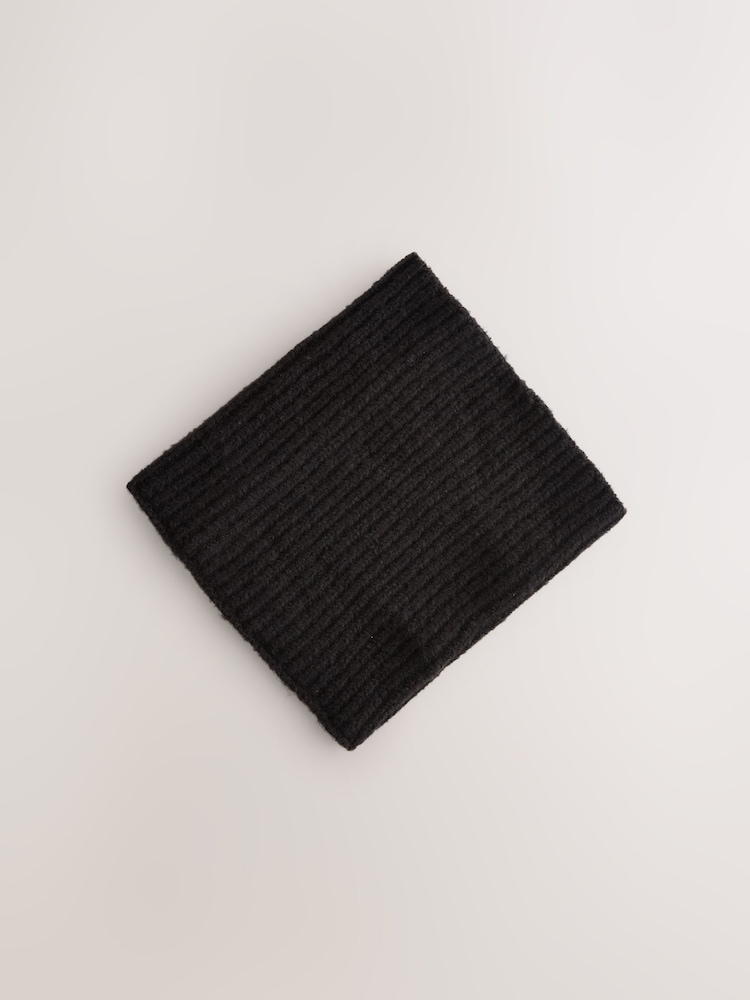 Black Chunky Rib Snood (1-16yrs) - Image 2 of 5 Black Chunky Rib Snood (1-16yrs) - Image 2 of 5
