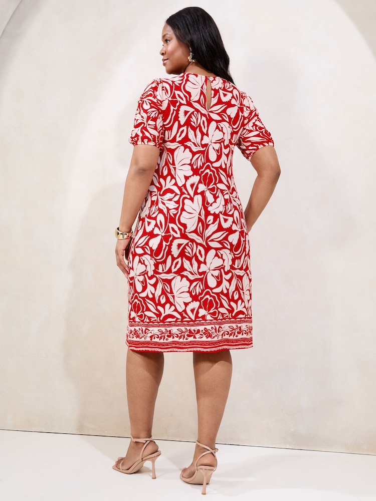 Lipsy Red Curve Textured Short Sleeve Jersey Mini Shift Dress - Image 4 of 4