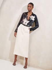 Черный/звериный принт - Футболка Lipsy Satin Printed - Image 2 of 4