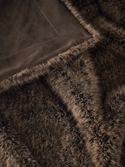 Brown Bear Faux Fur Throw - Image 3 of 4