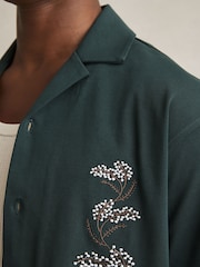 Dunkelgrün - Reiss Goya Cotton Floral Embroidered Shirt - Bild 4 von 6