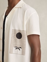 Reiss White Coast Graphic Print Cuban-Collar Shirt - Image 4 of 6