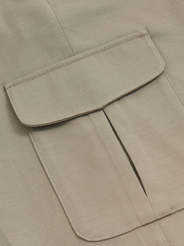 Reiss Loom Relaxed Drawstring Cargo Trousers - Image 6 of 6