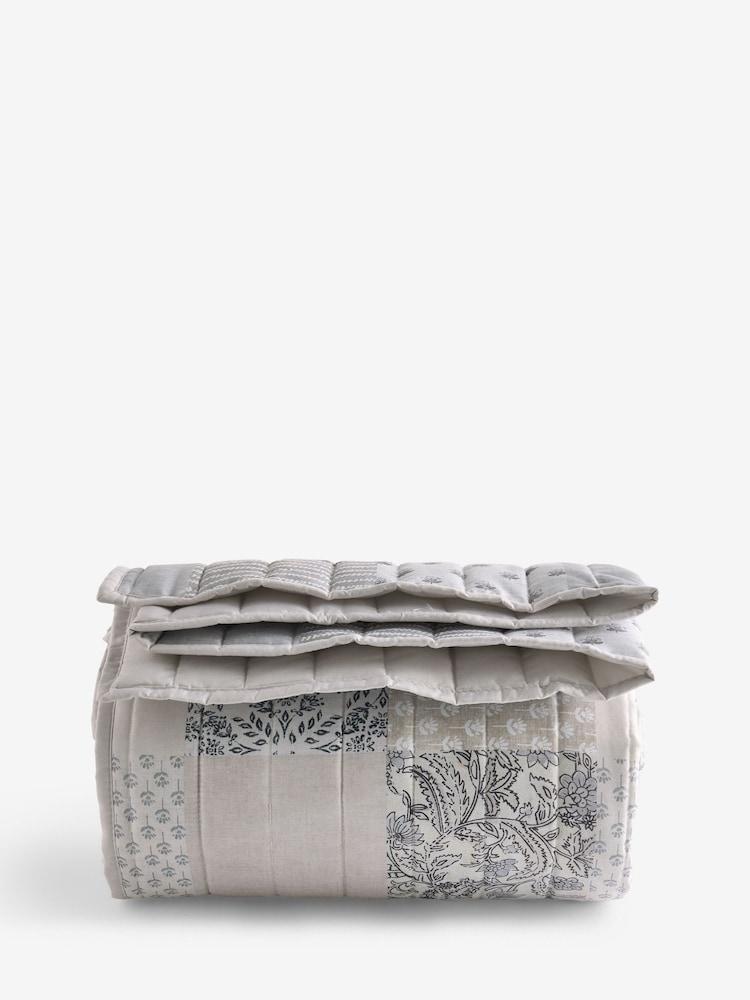 Floral Print Patchwork Bedspread - Imagen 1 de 5