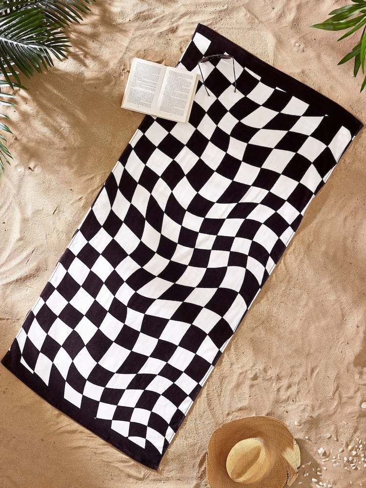 Catherine Lansfield Black/White Checkerboard Cotton Beach Towel - Image 1 of 2