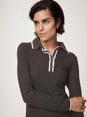 Mint Velvet Khaki Contrast Trim Polo Shirt - Bild 4 von 8