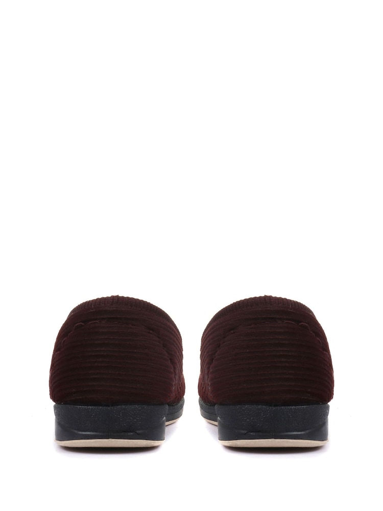 Pavers Red Antibacterial Slippers - Image 3 of 5