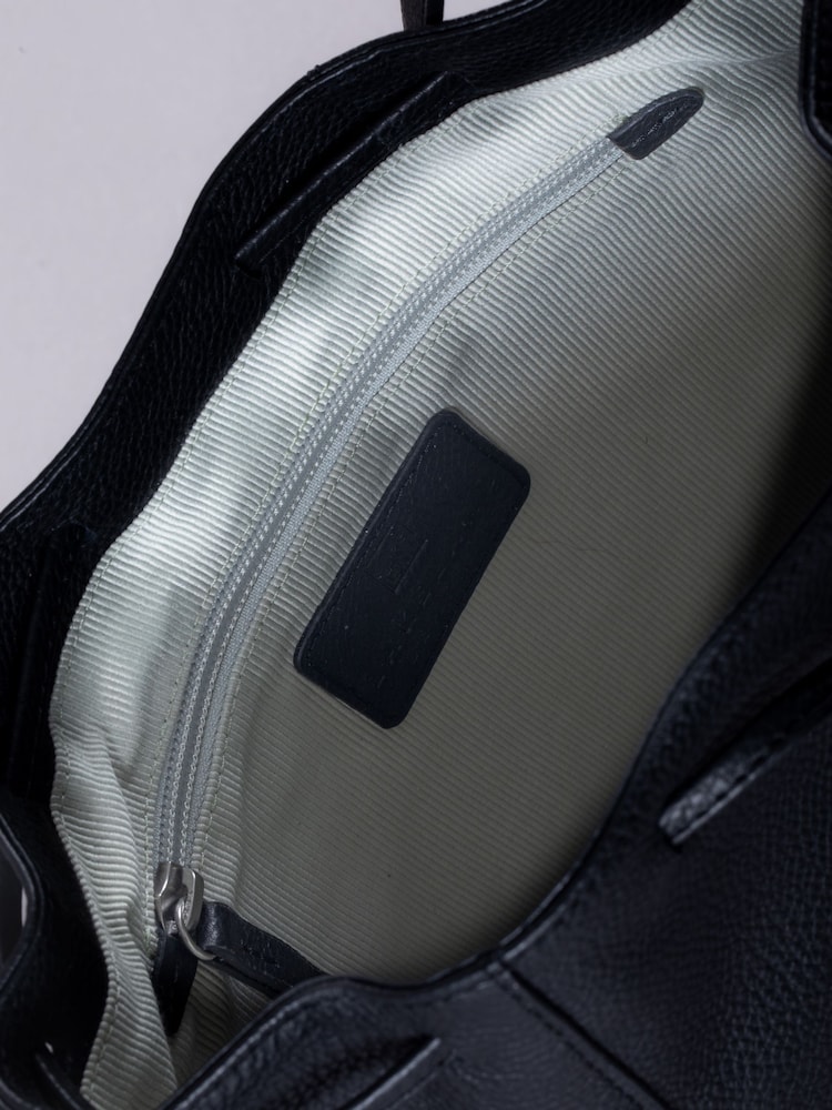 Lakeland Leather Black Crosby Bucket Bag - Image 6 of 6
