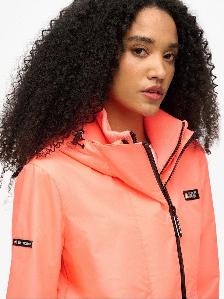 Superdry Pink Hooded Mountain Windbreaker Jacket - Image 4 of 4