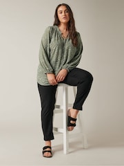 Evans Curve Burnout Print Top - Image 2 of 5