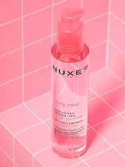 Nuxe Very Rose Cleansing Oil 150ml - Image 3 of 5