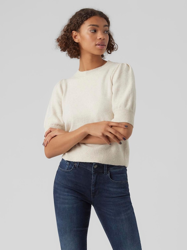 Creme - VERO MODA Round Neck Puff Sleeve Knitted Jumper - Bild 1 von 3 Creme - VERO MODA Round Neck Puff Sleeve Knitted Jumper - Bild 1 von 3