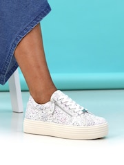 Lunar Detroit White Trainers - Image 1 of 1