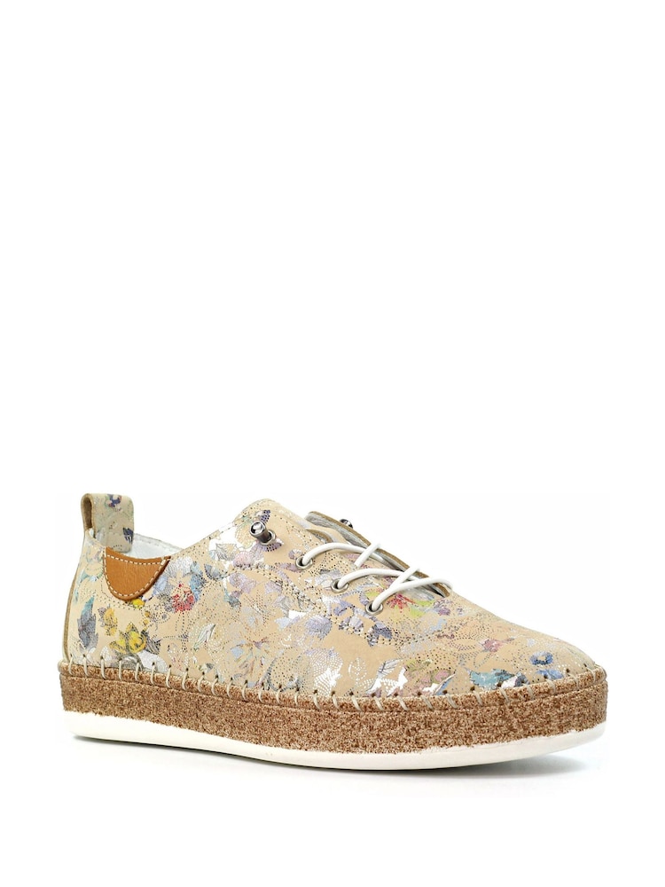 Lunar Cream Iva Leather Plimsoll Shoes - Image 2 of 7 Lunar Cream Iva Leather Plimsoll Shoes - Image 2 of 7