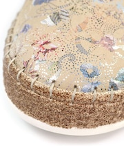 Lunar Cream Iva Leather Plimsoll Shoes - Image 7 of 7