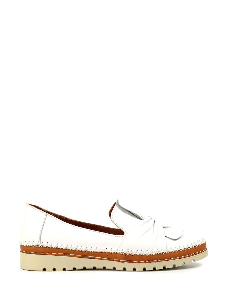 Lunar Kristen Leather White Shoes - Image 2 of 3