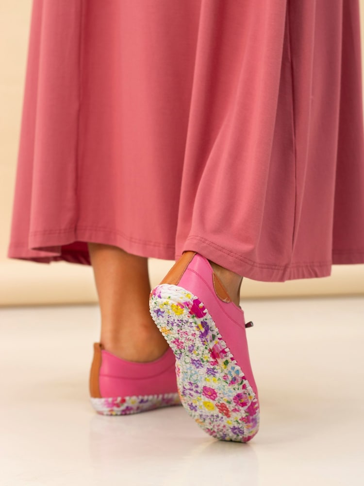 Lunar Pink Padstow Plimsoll Leather Shoes - Imagen 2 de 9