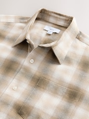 Neutro - Camisa de manga comprida com estampa nas costas em Check - Imagem 9 de 10