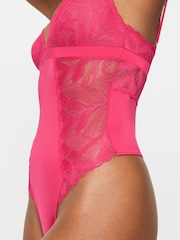 KBX Harper Scalloped Lace Non Wired Plunge Body - صورة 4 من 5