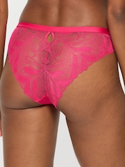 Розовый - KBX Harper Scalloped Lace Brazilian Knickers - Image 2 of 7