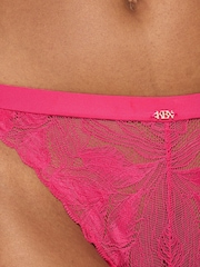 Розовый - KBX Harper Scalloped Lace Brazilian Knickers - Image 5 of 7