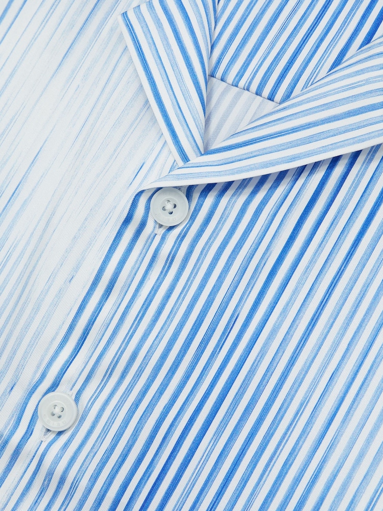 Reiss Soft Blue/White Mendosa Faded-Stripe Cuban-Collar Shirt - Image 6 of 6