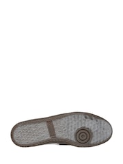 Skechers White Hotshot Pyke Trainers - Image 3 of 3