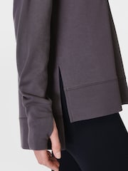 Gris - Sudadera larga de polar rosa After Class de Sweaty Betty - Imagen 3 de 7