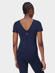 Azul - Sweaty Betty Camiseta Gaia V-Neck - Imagem 5 de 7