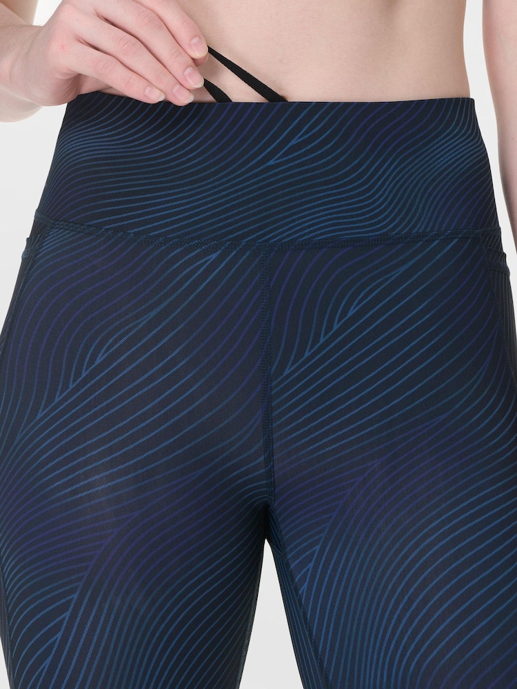 Sweaty Betty Black 7/8 Length Power Pro Workout Leggings - Image 6 of 9