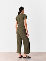 Verde - Whistles Petite Sleeveless Drawstring Jumpsuit - Imagen 2 de 5