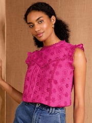 Rosa - Love & Roses Broderie Crew Neck Shell Top - Imagen 1 de 4