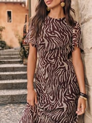 Friends Like These Brown Print Petite Short Sleeve Chiffon Tiered Maxi Dress - Image 2 of 5