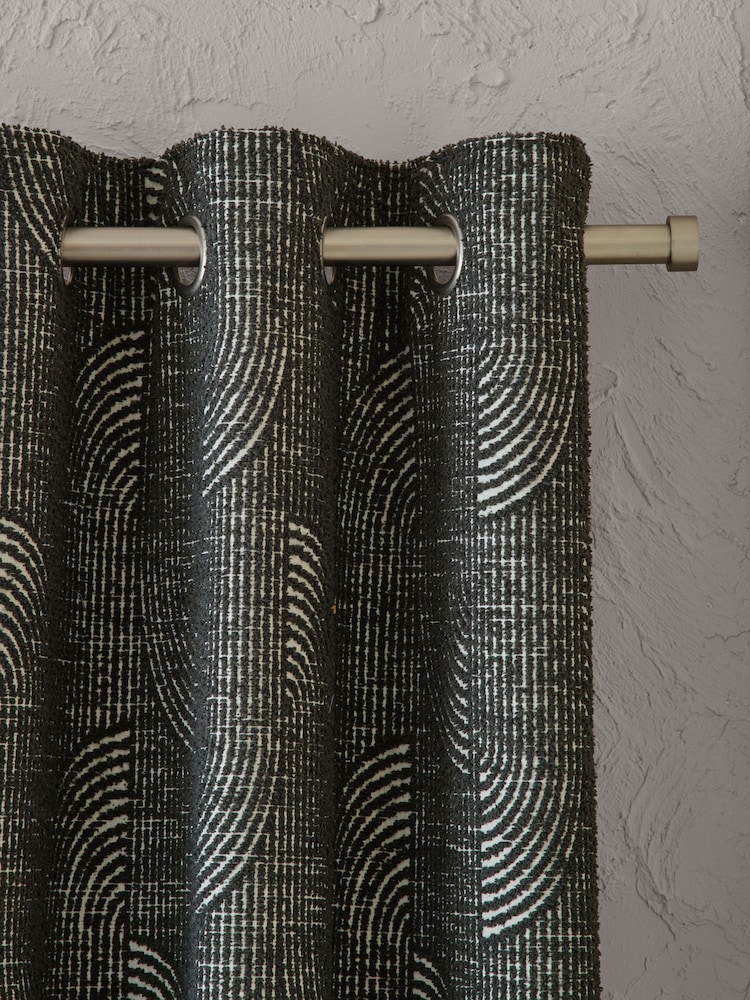 Tufted Jacquard Eyelet Curtains - Bild 1 von 5 Tufted Jacquard Eyelet Curtains - Bild 1 von 5