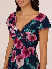 Adrianna Papell Blue Printed Front Twist Midi Dress - Image 5 of 7