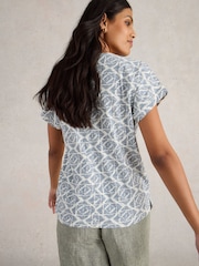 T-shirt White Stuff Nelly brodé à encoche 100% coton biologique - Image 2 of 6