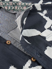White Stuff Blue Blossom Short Sleeve 100% Cotton Printed Shirt - Image 6 of 6