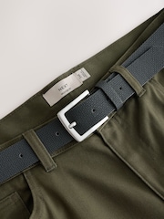 Verde - Chinos para vestir de mezcla de algodón cepillado y TENCEL™ Lyocell con cinturón - Imagen 11 de 11