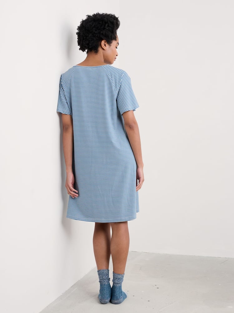 Seasalt Cornwall Blue Day Star Jersey Nightdress - Image 2 of 5