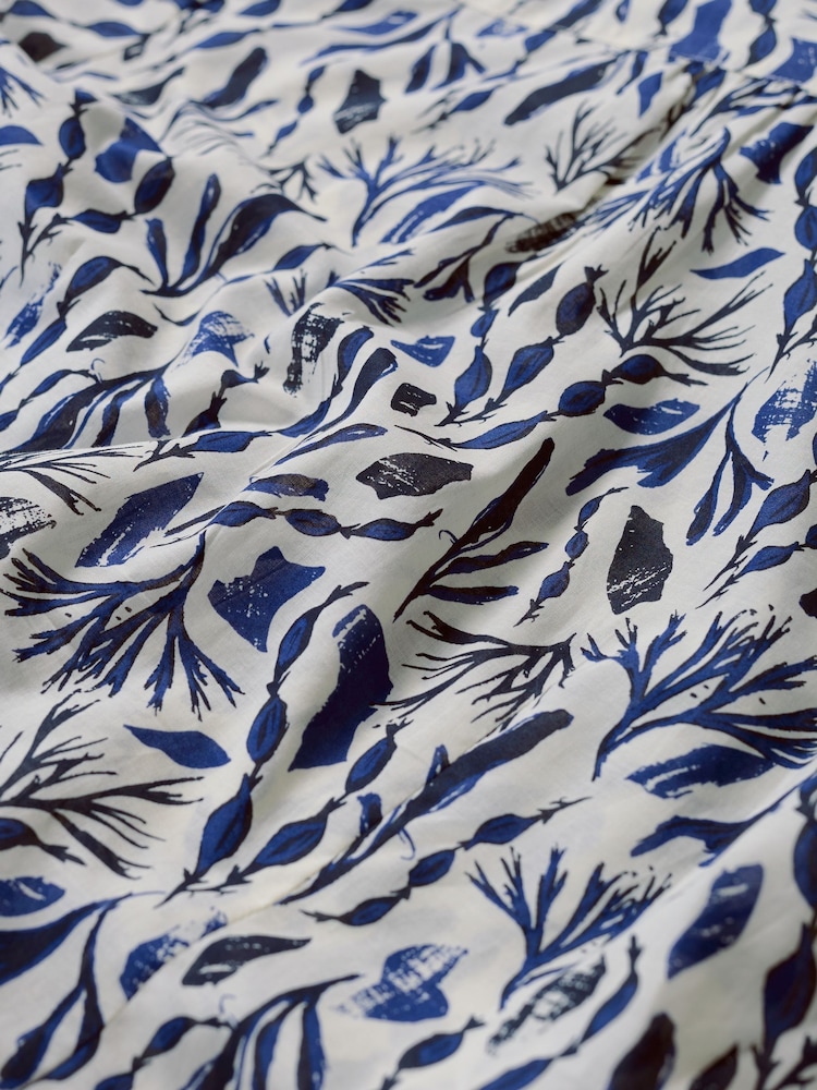 Seasalt Cornwall Blue Rushmaker Short Sleeve 100% Cotton Shirt - Image 5 of 5