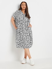 Yours Curve Black Button Through Dress - Image 1 of 5