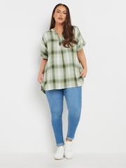 Yours Curve Green Overhead Check Shirt - Image 2 of 5