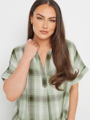 Yours Curve Green Overhead Check Shirt - Image 4 of 5