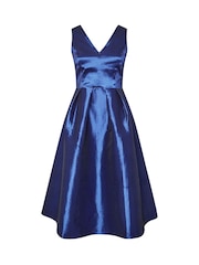 Yours Curve Blue London V-Neck Pleated Dress With Pockets - Image 5 of 5