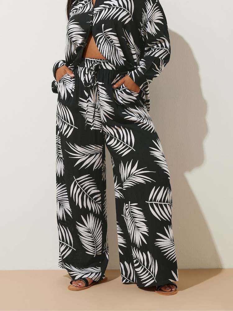 Yours Curve Black Wide Leg Crinkle Co-ord Trousers - Image 2 of 6