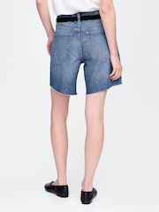 Gap Blue Mid Rise 90s Loose Denim Bermuda Shorts - Image 2 of 5
