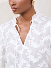 Lipsy 3/4 Sleeve 3D Fabric Blouse - Imagen 2 de 5